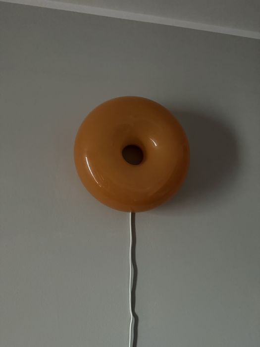 lampa donut ikea pomaranczowa neonowa