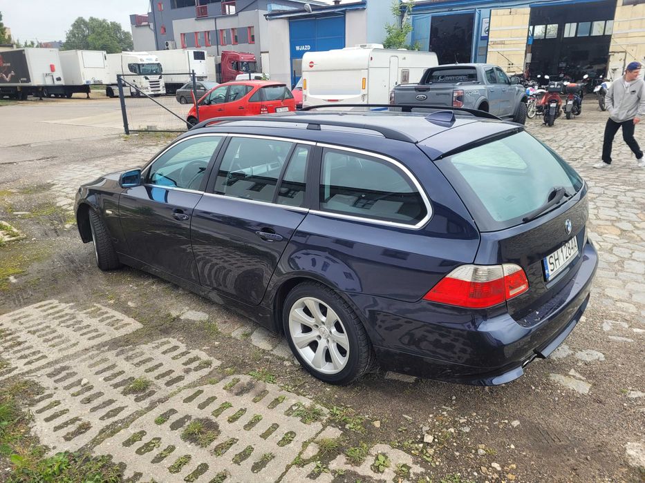 BMW E61 525D 2005R