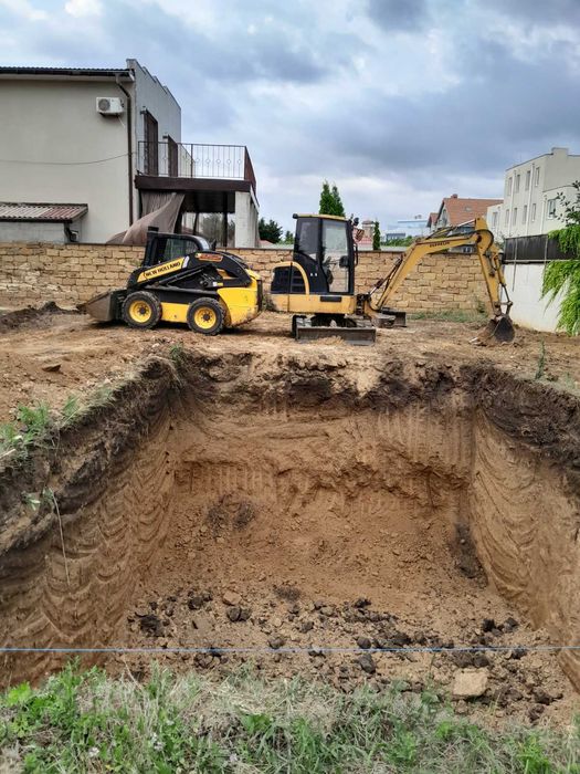 Аренда.Услуги  мини-погрузчика и мини -экскаватора  бобкет .ПДВ.