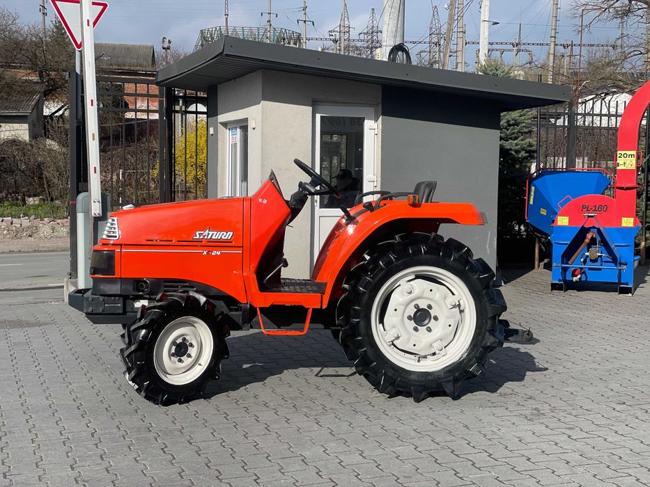 Kubota X-24 SATURN Японський Трактор