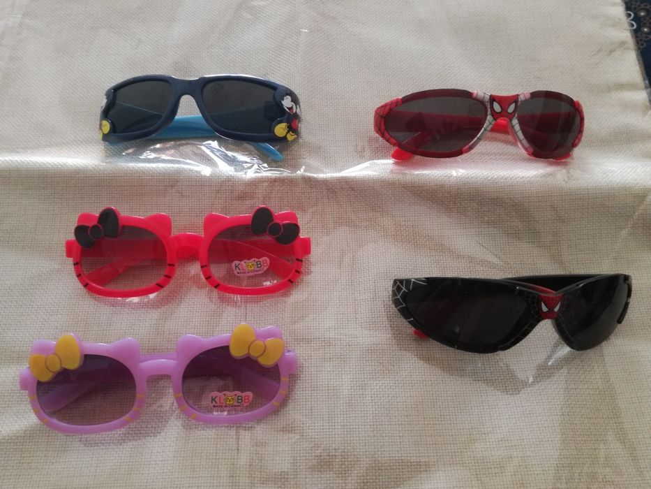 Óculos criança, Hello Kitty, Homem Aranha e Mickey