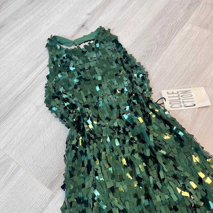 Zielona cekinowa sukienka dekolt halter odkryte plecy S