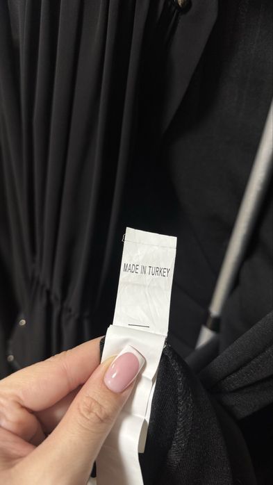 Красиве плаття для святкових подій