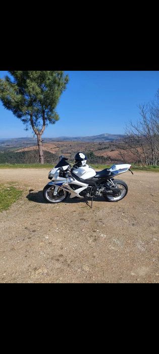 Suzuki gsxr k6  impecável.