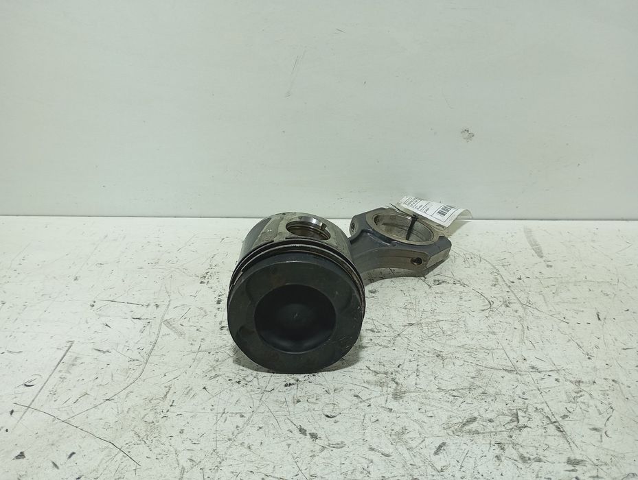 Pistão de motor MERCEDES-BENZ Classe A (W176)