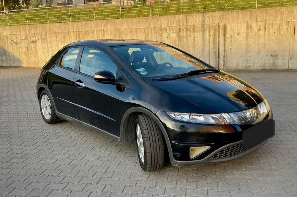 HONDA Civic UFO 1,8