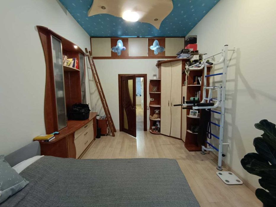 Продаж квартири в центрі міста