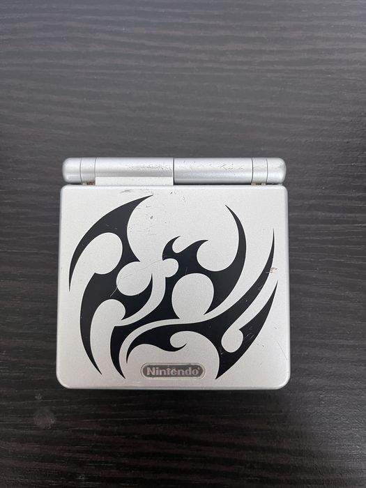 Nintendo Game Boy Advance SP Tribal AGS-101