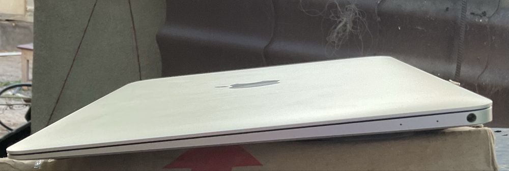 macbook 12 inch 2017 silver 8/256