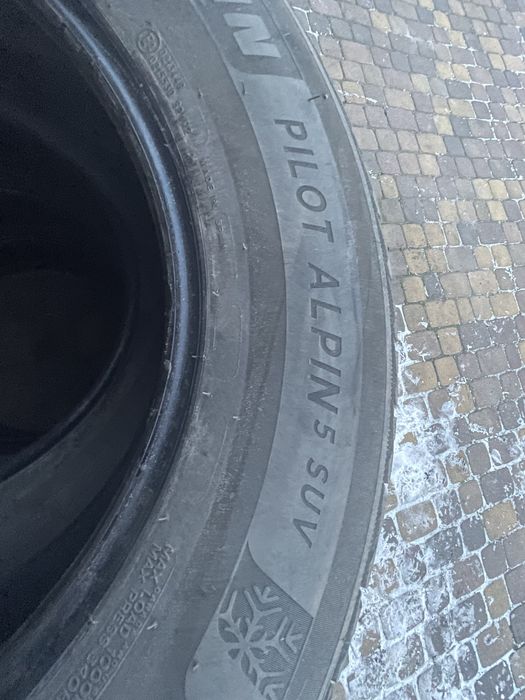 Sprzedam komplet opon zimowych