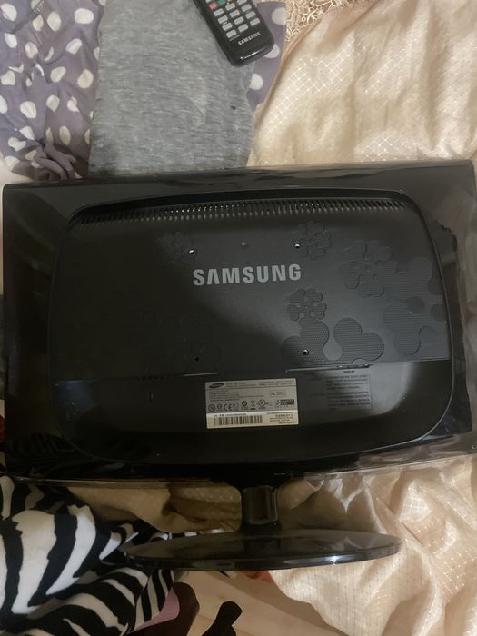 Монитор Samsung syncmaster 2033