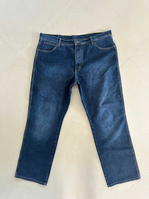 Wrangler Regular 42/30 Spodnie Piękne