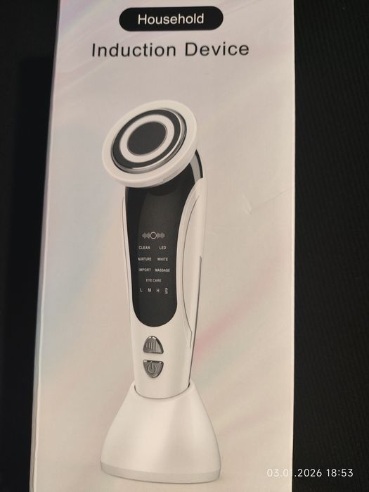 Масажер для обличчя.