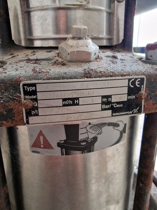 Bombas de água Grundfos. Nunca usadas.