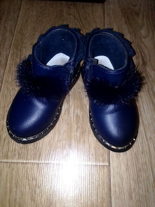 Продам ботіночки