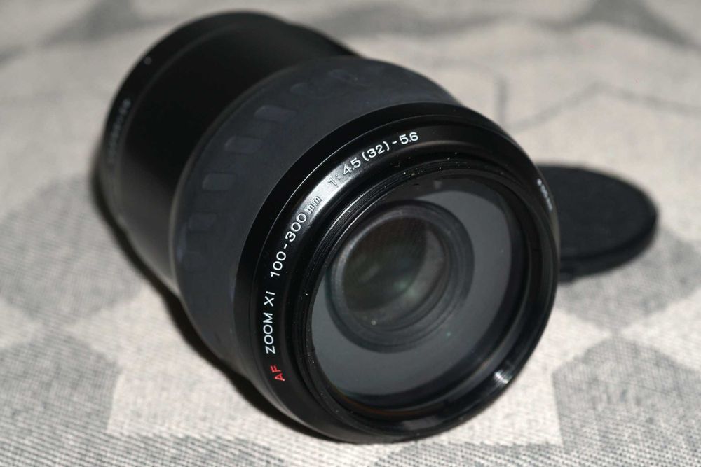 Minolta AF 100-300 f/4.5-5.6 для Sony