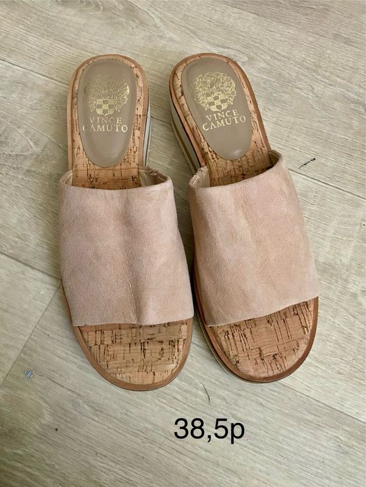 Жіночі сандалі-мюлі Vince Camuto із замшевим верхом