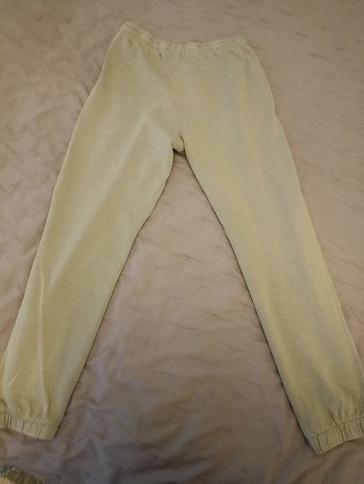 Spodnie dresowe Reserved rozmiar 158