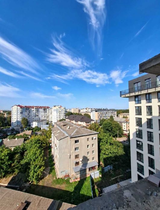 Продаю 1кімнатну квартиру з терасою в клубному будинку. Центр. Ратуша 5хвилин.