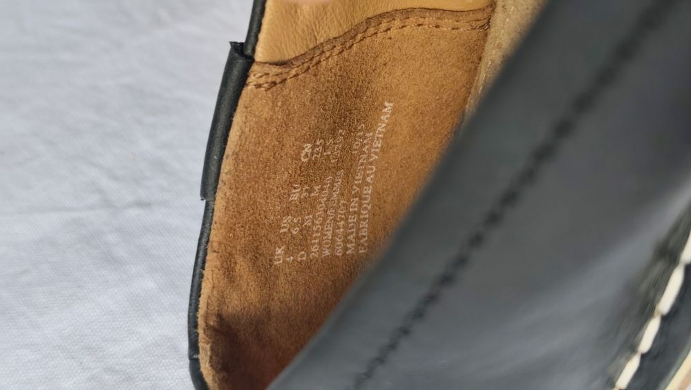 Skórzane balerinki Clarks Artisan 37 czarne, wkładka 23,5 cm