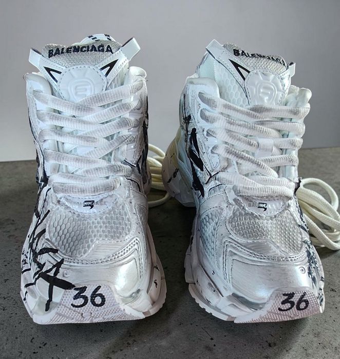 Balenciaga Runner Graffiti White 36 sneakersy