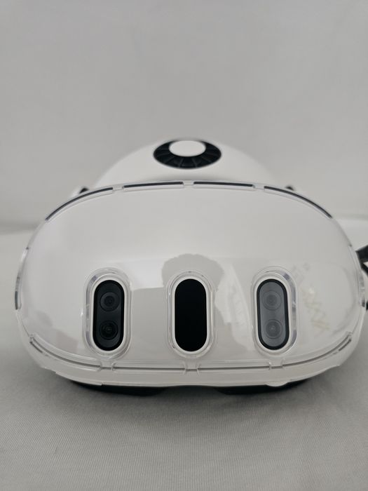 NOWE Przezroczyste etui oryginalne do Meta Quest 3