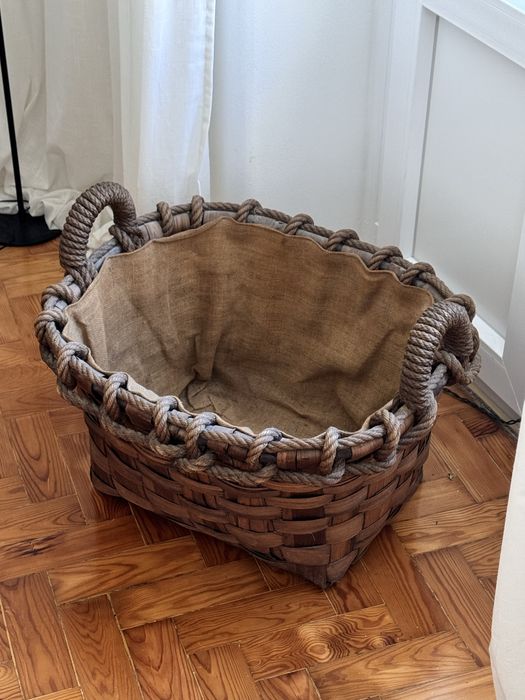 Cesto de vindimas antigo