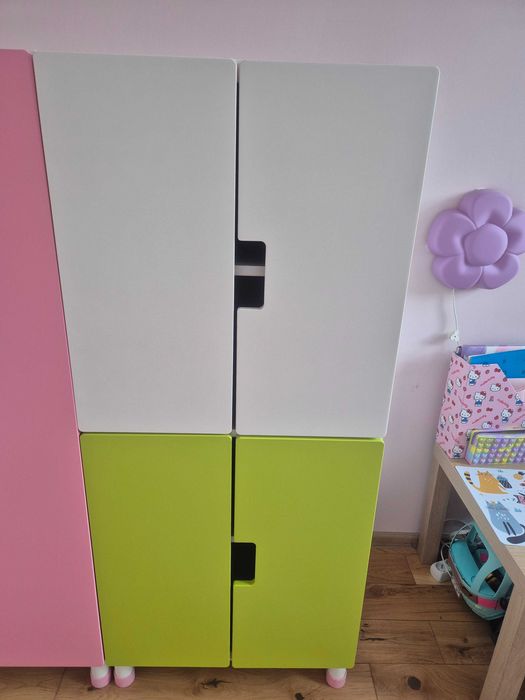 Szafa biała, zielona, IKEA, Stuva, 138cmx60cmx51cm.