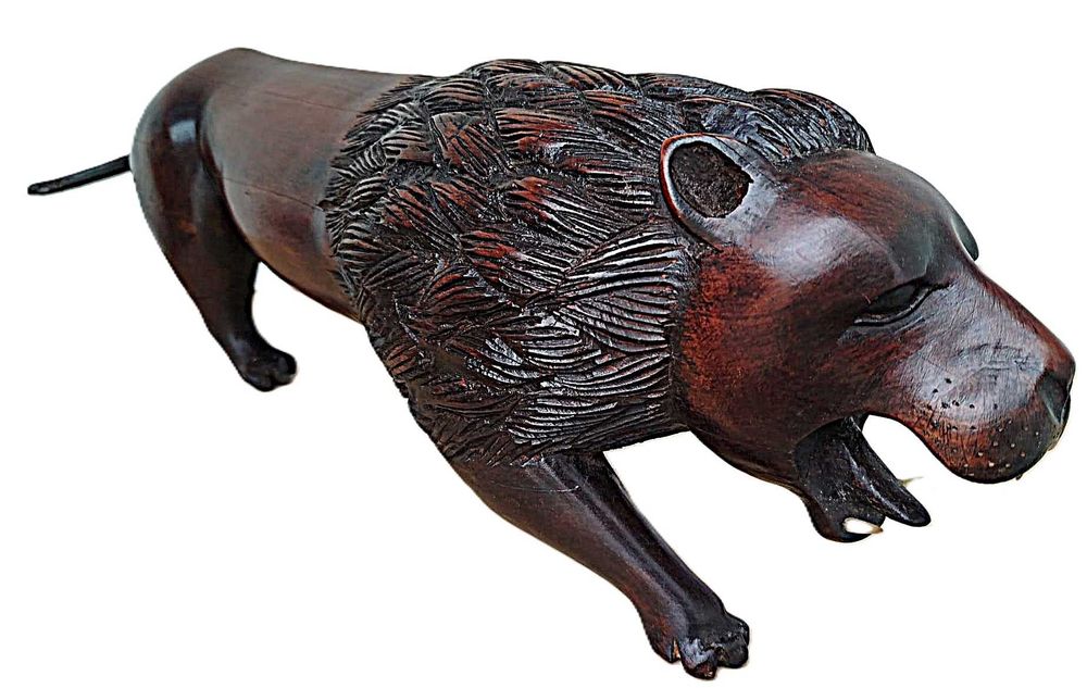 Arte Africana-Cabinda-Leão esculpido em madeira exótica com 60x20 cm