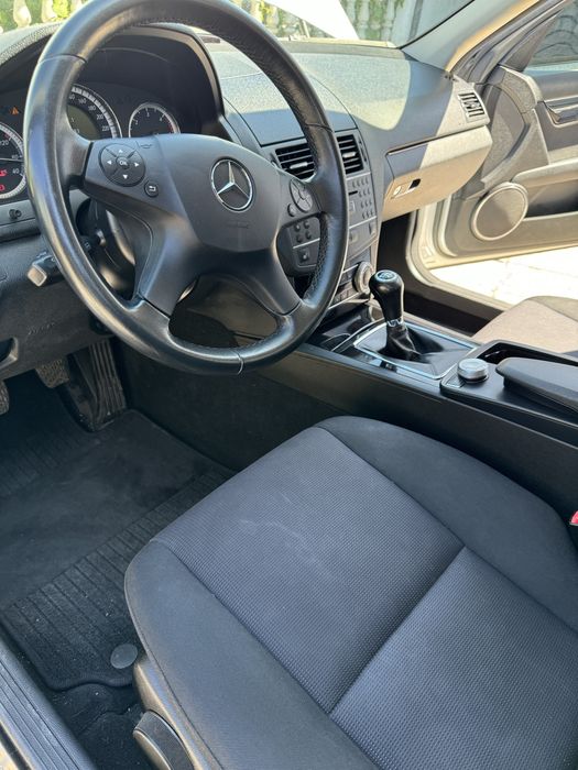 Vendo carrinha c  204