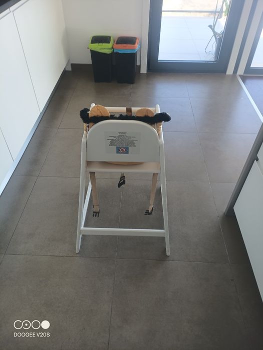 Cadeira alta para criança