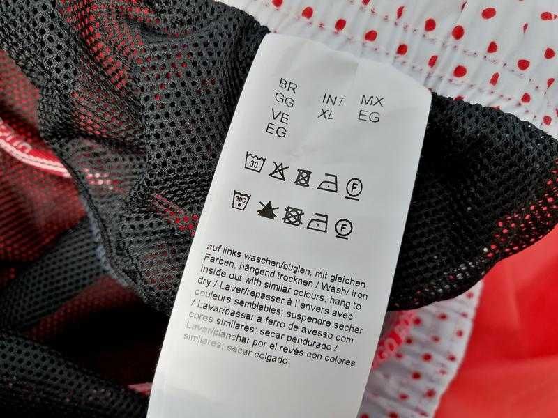 Мужские пляжные шорты с надписью Hugo Boss оригинал