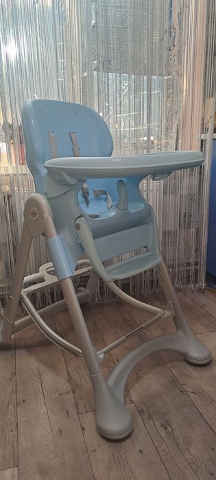 Продам децкое кресло для кормления