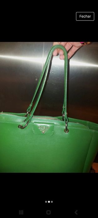 Mala Guess Luxe em pele verdadeira