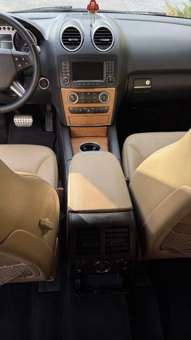 Mercedes-Benz ML 350, 2008