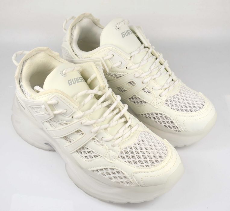 Nowe sneakersy Guess Belluna roz. 37