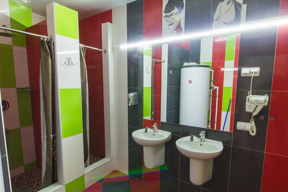 Подобова оренда хостелу на Хрещатику | В 2 хвилинах від метро!