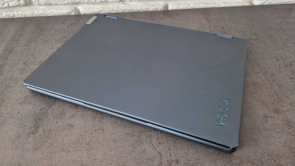 Ноутбук Lenovo Yoga 6  / Ryzen 5 7530U /8 озу/256 ссд/Трансформер