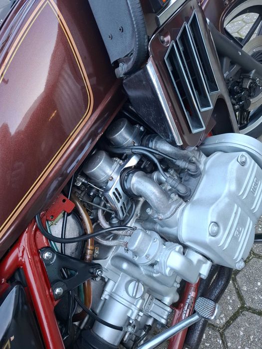 Honda gl 1100 goldwing 1983