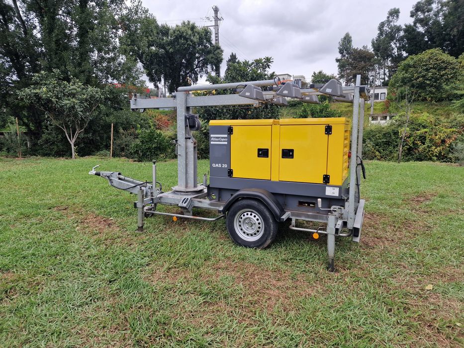 Gerador torre de iluminação