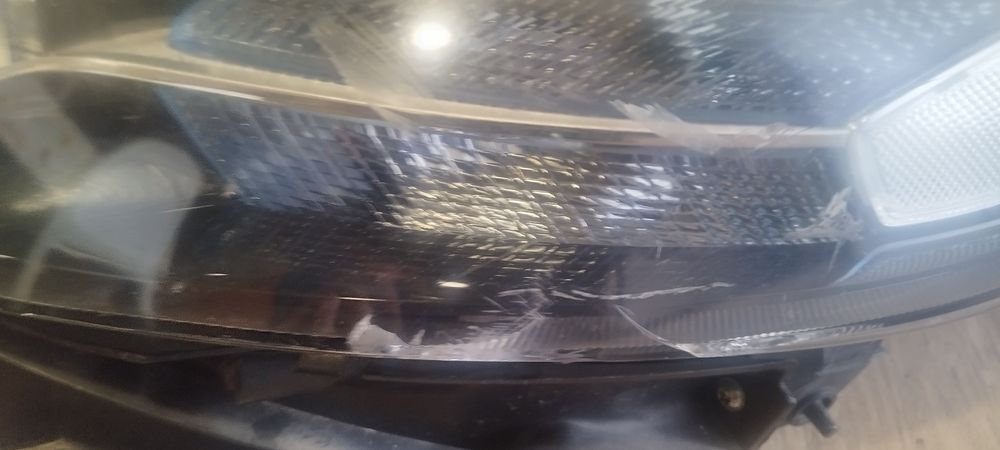 Farol Opel ampera