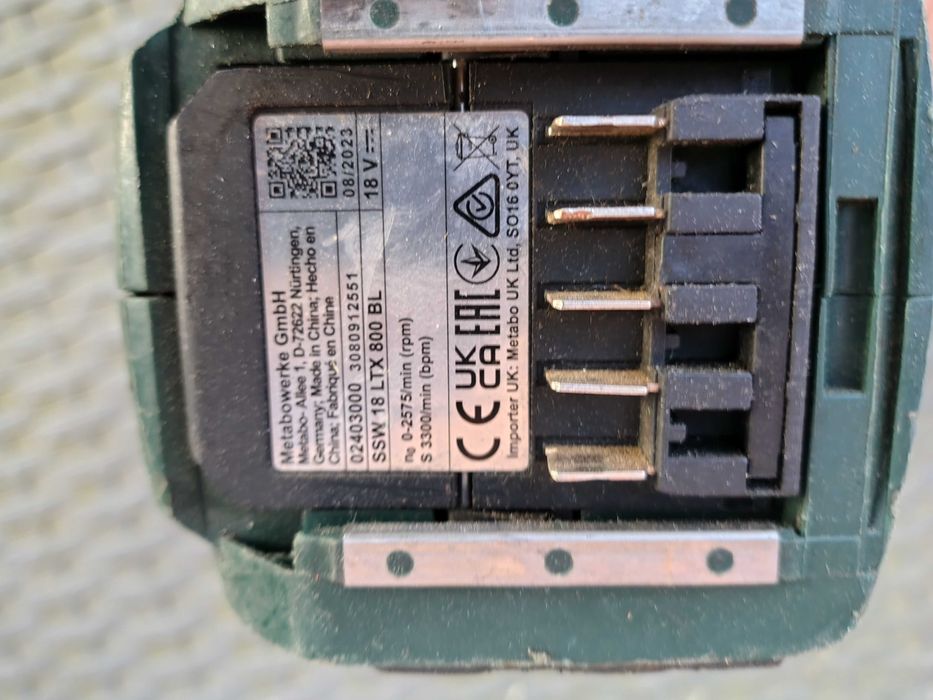 Klucz udarowy Metabo 800 bl