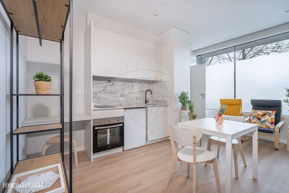 Estúdio T0 para venda