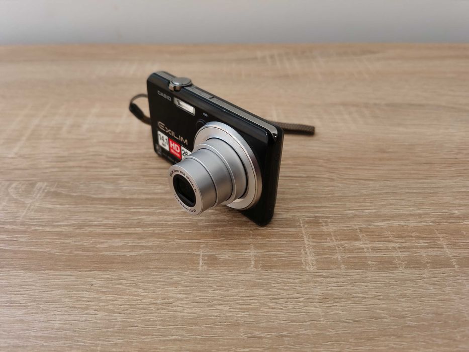 Casio Exilim EX-ZS10