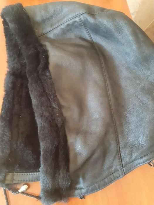 Отличная, теплая, почти новая дубленка.