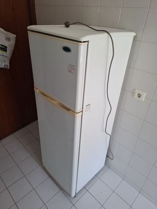 Frigorífico com possibilidade de entrega ao domicílio