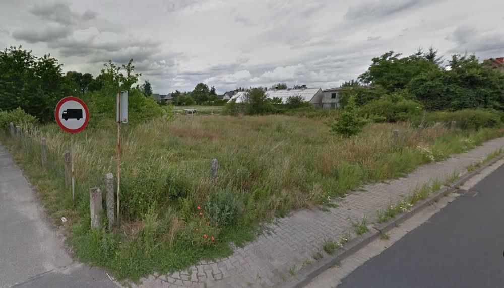 Działka budowlano-usługowa