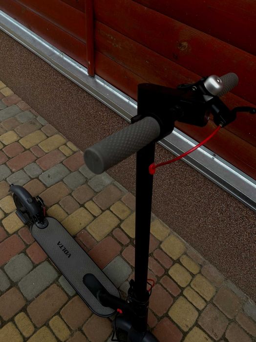 Електросамокат Forte VT1 Volta