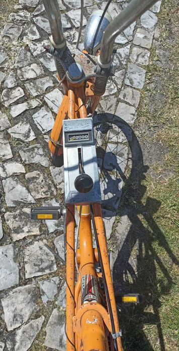 Bicicleta antiga, toda original, muito rara.