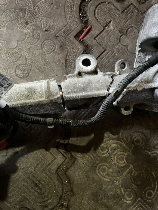 Рейка Тесла модел 3